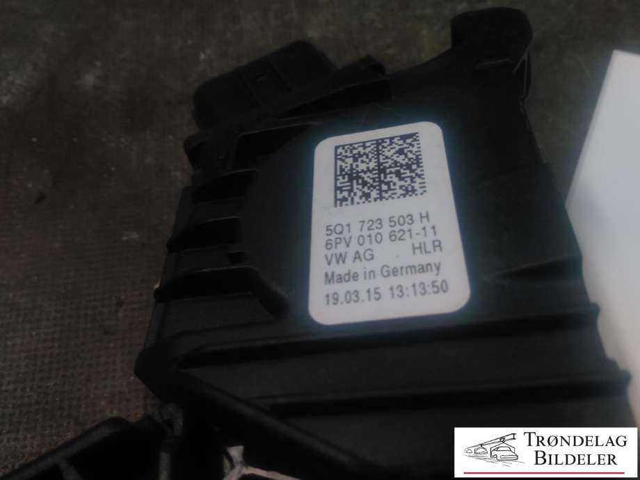 Pedal gass til VW Golf VII 2012-2017 (Fase 1)  (VW AG|5Q1 723 503 H|6PV 010 621-11|)
