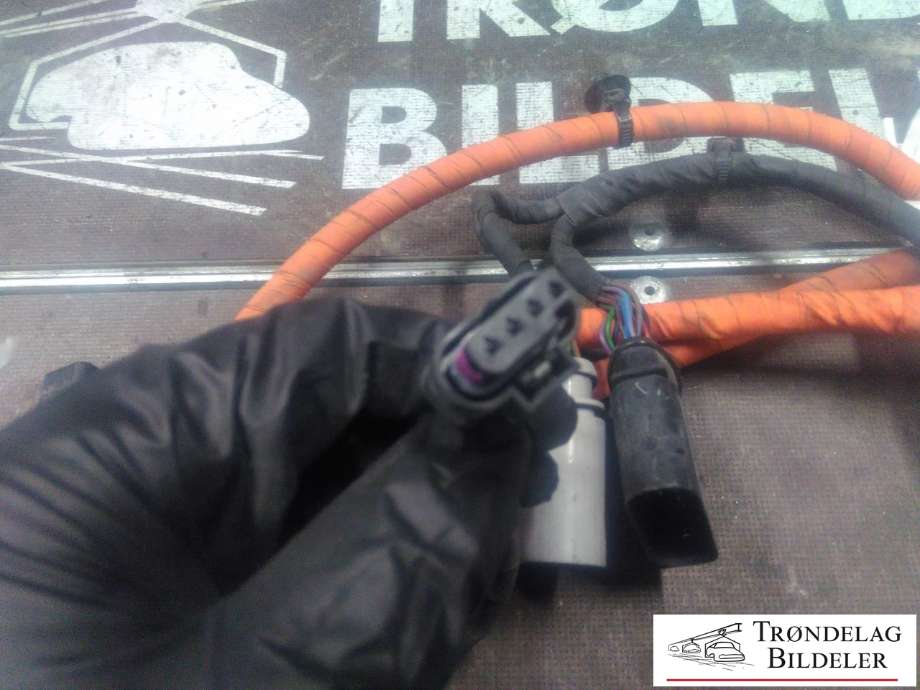 Batterilader inntak/luke til VW Golf VII 2012-2017 (Fase 1)