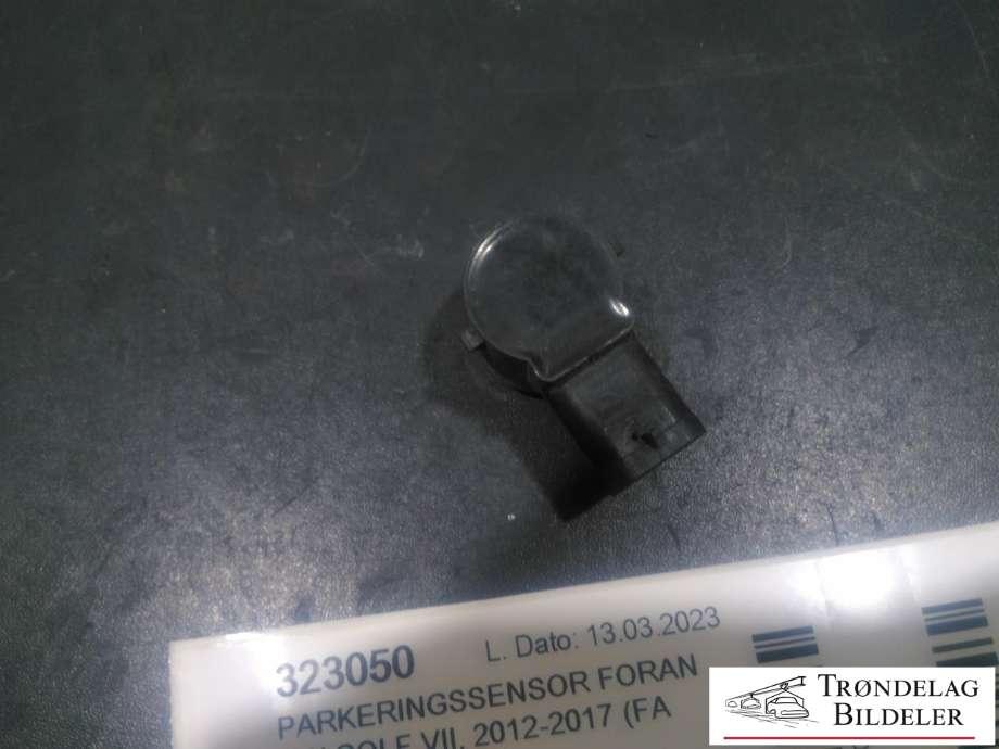 Parkeringssensor foran til VW Golf VII 2012-2017 (Fase 1)  (VW AG|5Q0 919 275 B|)