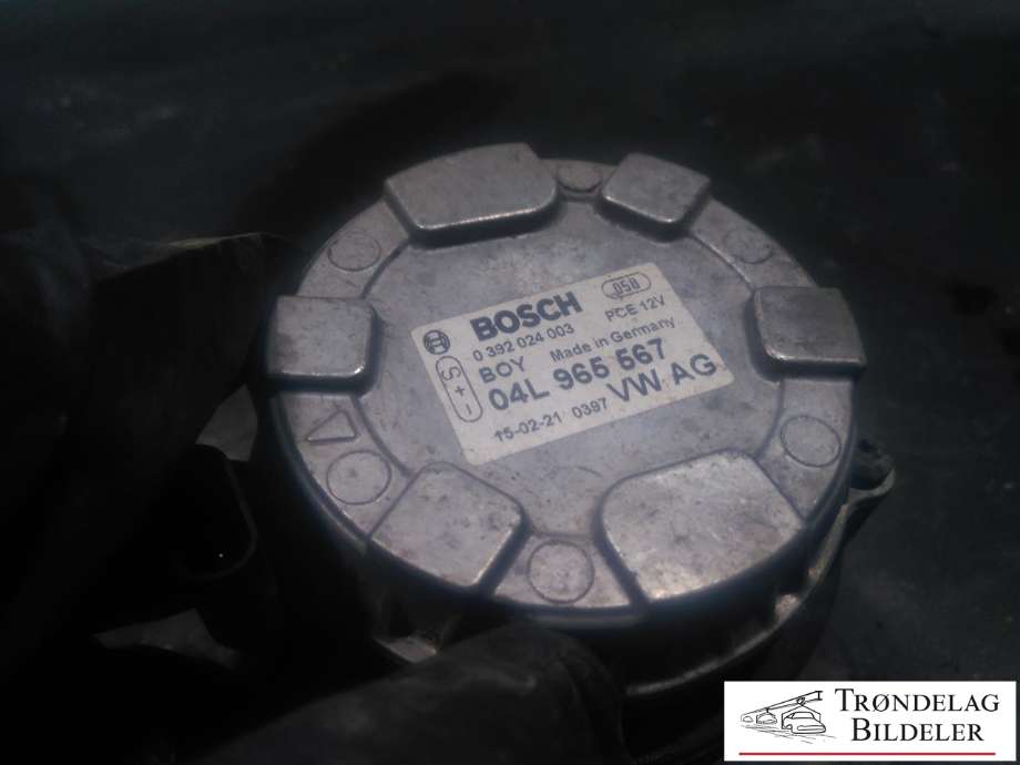 Vannpumpe elektrisk til VW Golf VII 2012-2017 (Fase 1)  (BOSCH|03L965561A|04L 965 567|9A7 965 567 00)
