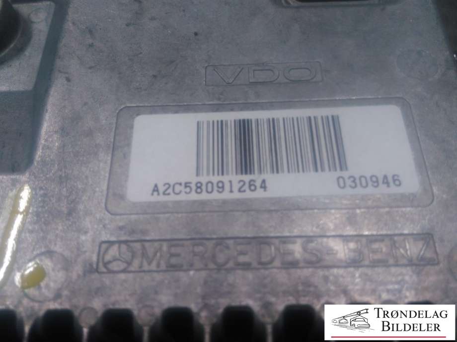 Instrument kjørecomputer til Mercedes GL 2012-2016 (Fase 1) (X166) (X166) (A2C58091264|)