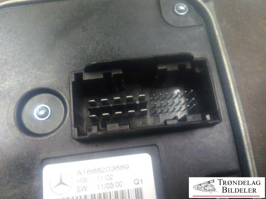 Styreenhet xenon/ballast til Mercedes GL 2012-2016 (Fase 1) (X166) (X166) (A1668203689|532469868|)