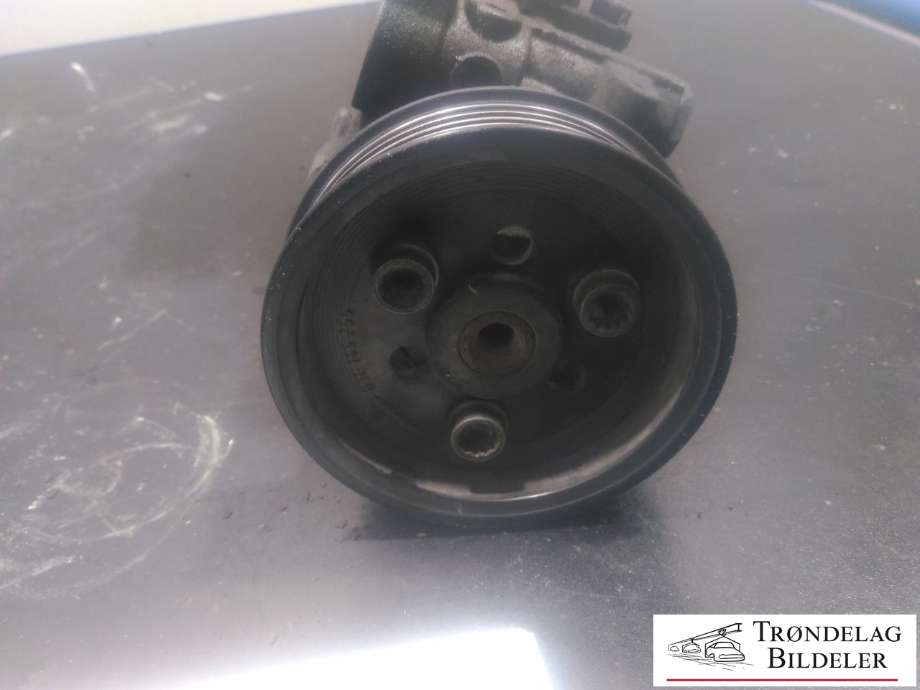 Servo pumpe mekanisk til VW Transporter / Caravelle 2009-2015 (Fase 2) (T5) (T5) (7E0 422 154 E|)