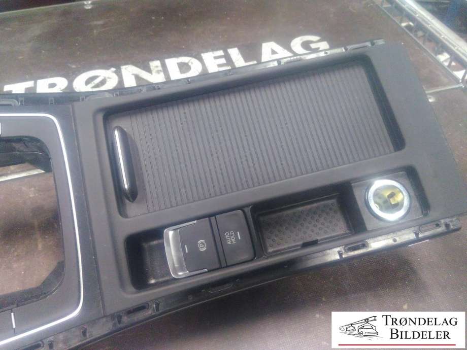 Innredning, Konsoll til VW e-Golf 2017-2020 (Fase 2)  (5G1 863 245 F|)