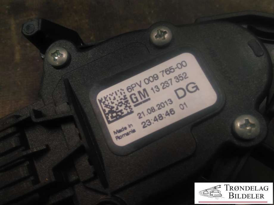 Pedal gass til Opel Insignia A 2014-2017  (GM|6PV 009 765-00|13 237 352|)