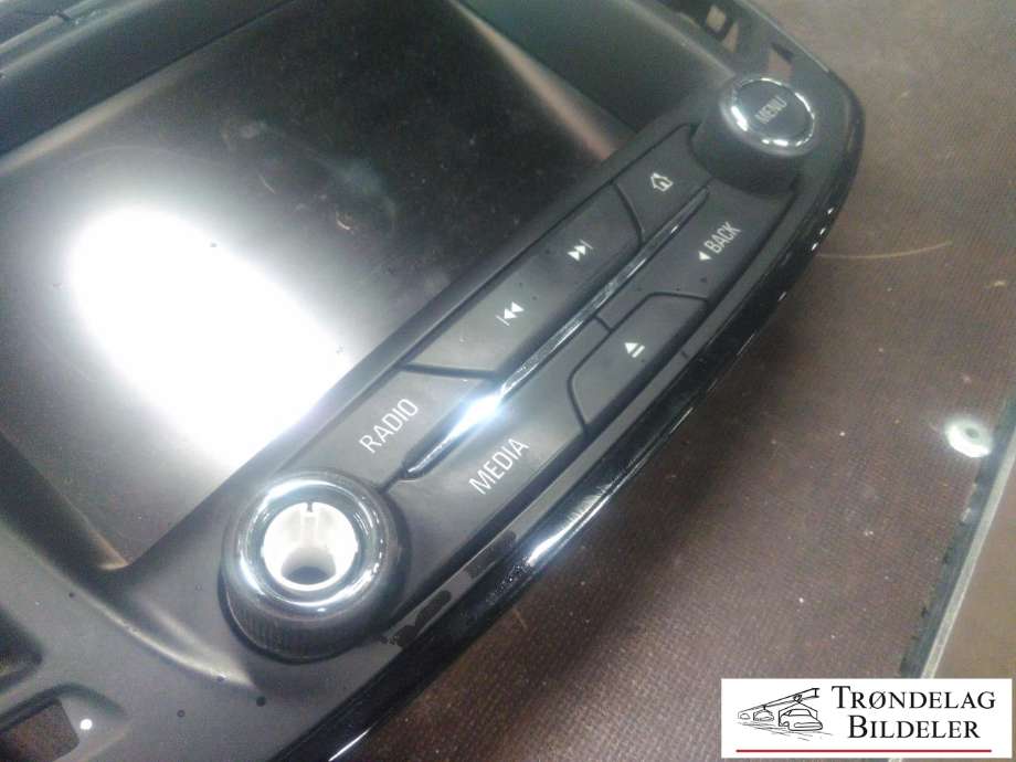 Bilstereo betjeningspanel til Opel Insignia A 2014-2017 (90802618|544930977|)