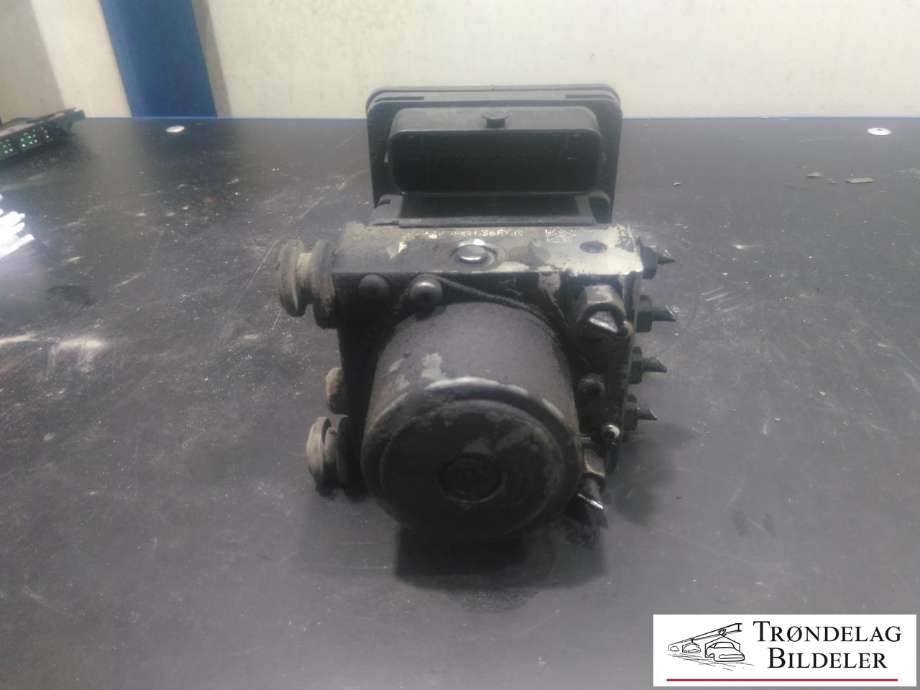ABS sentral til Opel Insignia A 2014-2017  ((23210878)|84107111|(23444530)|(23227008)|)