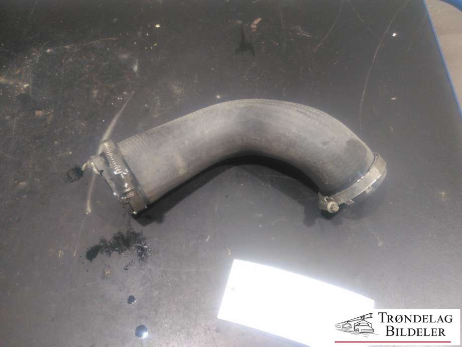 Turbo rør til VW Transporter / Caravelle, 2009-2015 (Fase 2) (T5) (T5) (7E0 145 709 D)