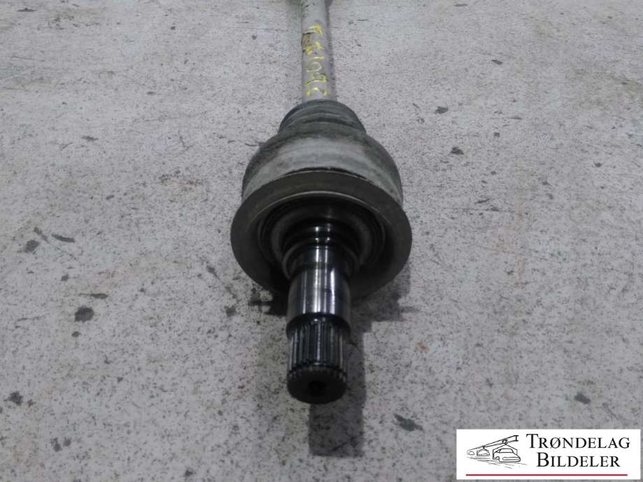Drivaksel høyre bak, diesel/automat til Mercedes E-Klasse 2009-2013 (Fase 1) (W212) (W212) 
