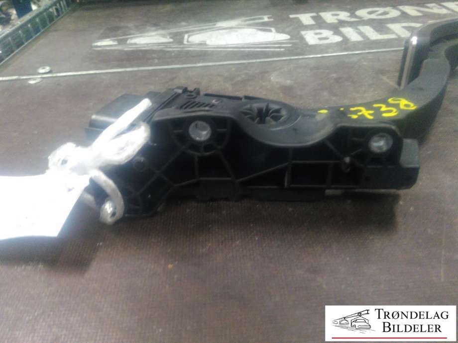 Pedal gass til Volvo V70 2007-2013 (Type III, Fase 1) (VOLVO|31329370|6PV 010 834-29|)