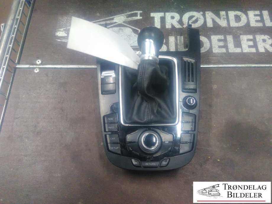 Bilstereo betjeningspanel til Audi Q5, 2008-2012 (Type I, Fase 1)  (PREH|8T0 919 609 WFX)