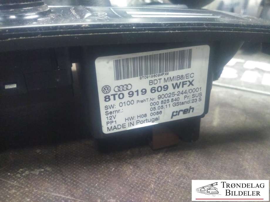 Bilstereo betjeningspanel til Audi Q5 2008-2012 (Type I, Fase 1)  (PREH|8T0 919 609 WFX|)