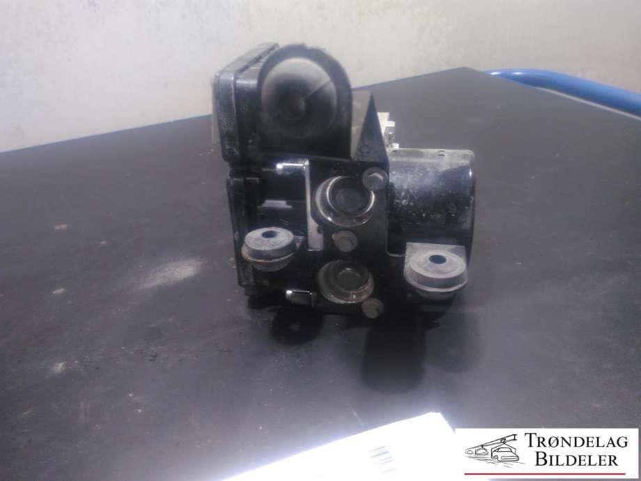 ABS sentral til Ford Focus 2014-2018 (Type III, Fase 2)  (FOMOCO|10.0961-199.3|)