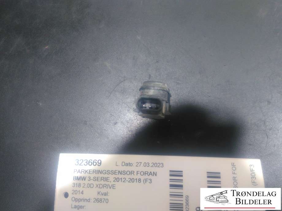 Parkeringssensor foran til BMW 3-Serie 2012-2018 (F30/F31/F34) (F30/F31/F34) (BOSCH|9261580|0263013512|)