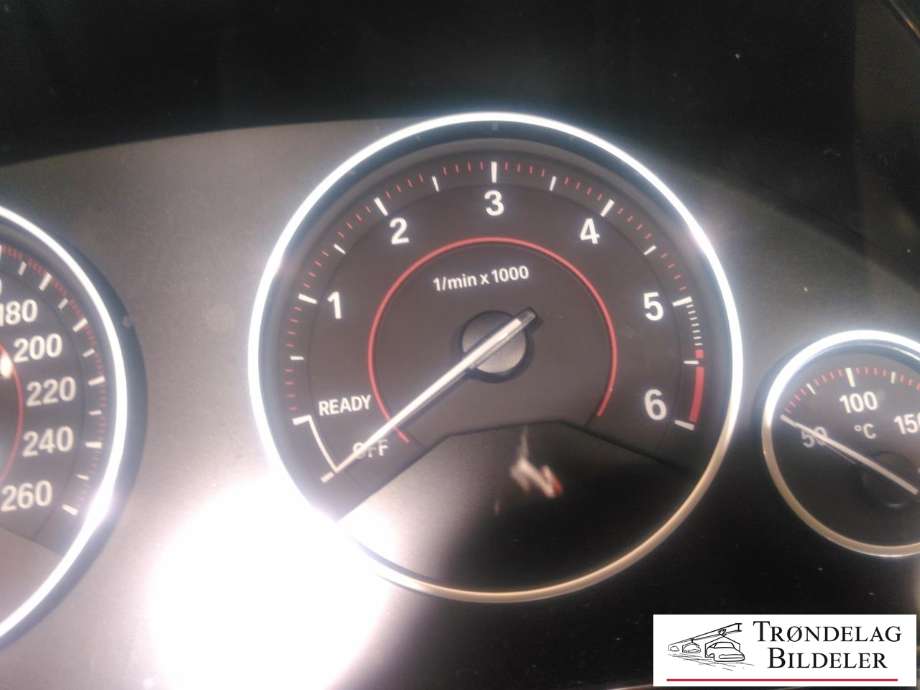 Instrumentpanel til BMW 3-Serie 2012-2018 (F30/F31/F34) (F30/F31/F34) (9 232 895|30021096|9325221-01)