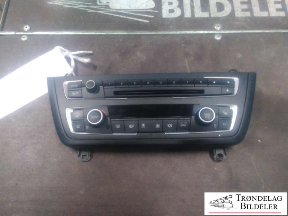 Varmeapparat betjening til BMW 3-Serie, 2012-2018 (F30/F31/F34) (F30/F31/F34) (BMW|6131 9251102-04)