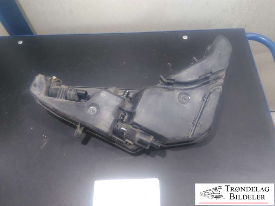 Spylertank til Audi Q5 2008-2012 (Type I, Fase 1)  (8R0 955 453 B|)