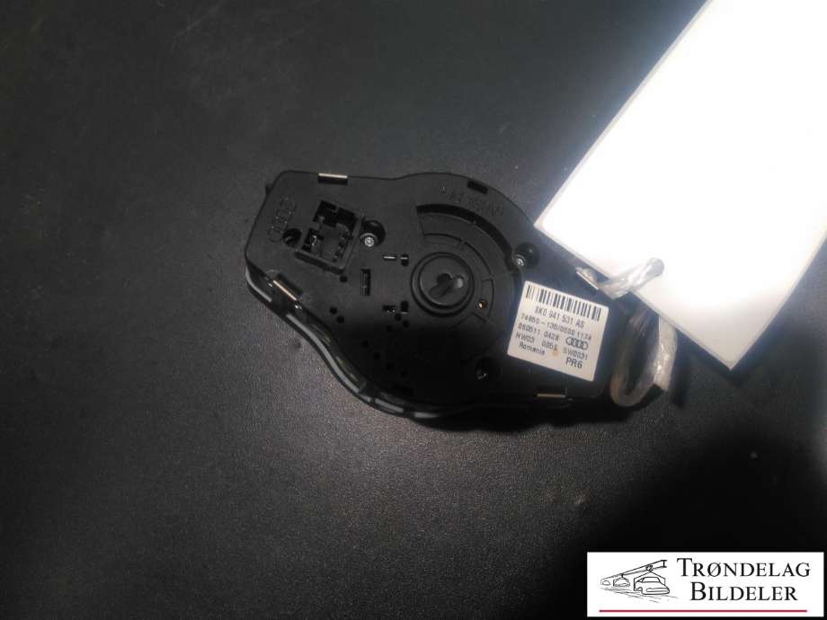 Bryter lys til Audi Q5 2008-2012 (Type I, Fase 1) (8K0 941 531 AS|)
