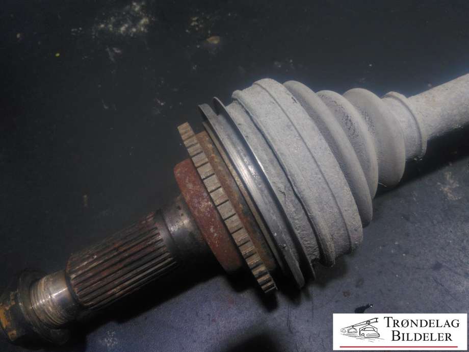 Drivaksel venstre bak, diesel/manuell til Toyota Hiace 2001-2006 (Fase 2)