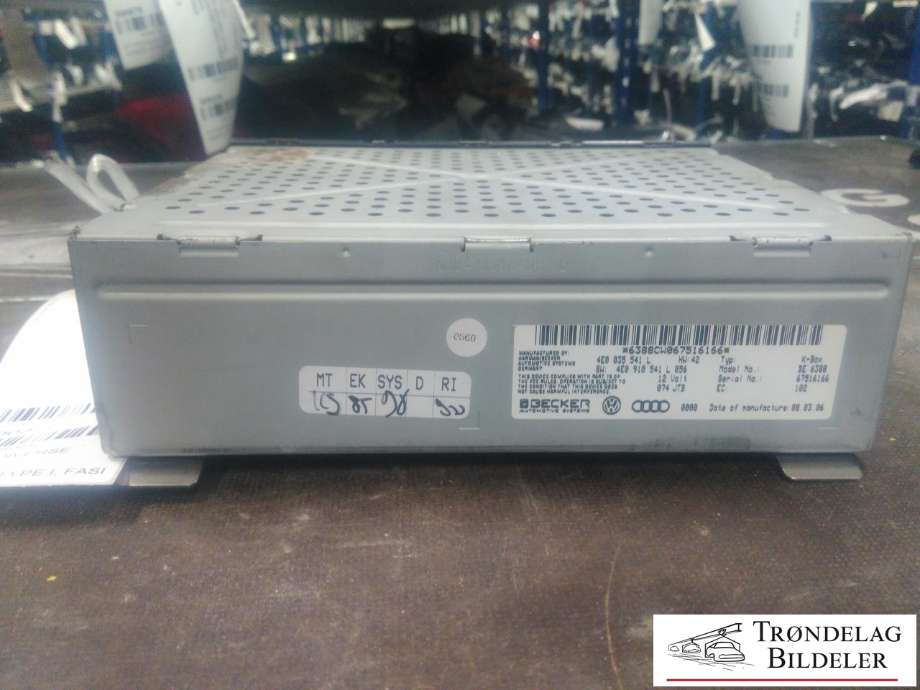 Bilstereo diverse til Audi Q7 2006-2010 (Type I, Fase 1)  (BECKER|4E0 035 541 L|)