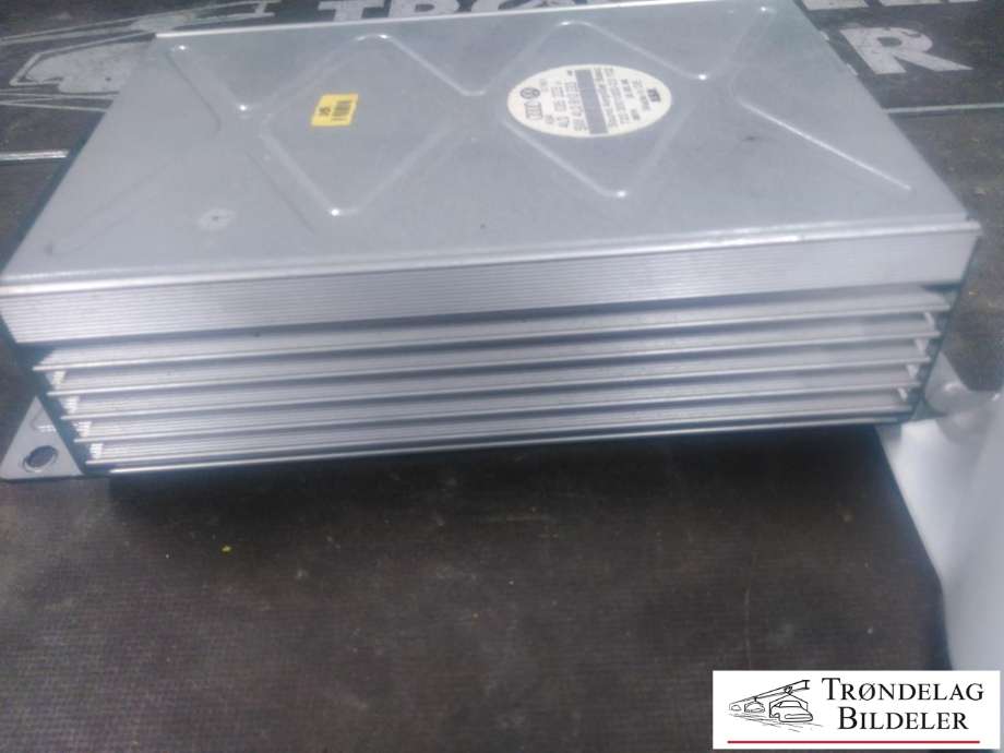 Bilstereo forsterker til Audi Q7 2006-2010 (Type I, Fase 1)  (ASK|4L0 035 223|4L0 910 223|)