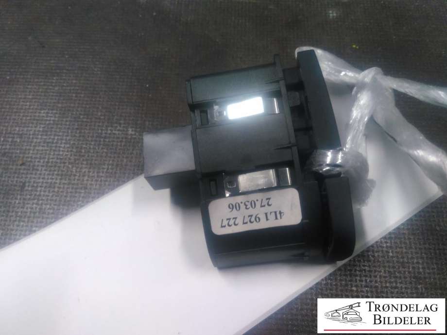 Bryter diverse til Audi Q7 2006-2010 (Type I, Fase 1)  (4L1 927 227|)