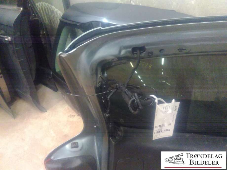 Bakluke til Audi Q7 2006-2010 (Type I, Fase 1)  (4L0 827 023|)