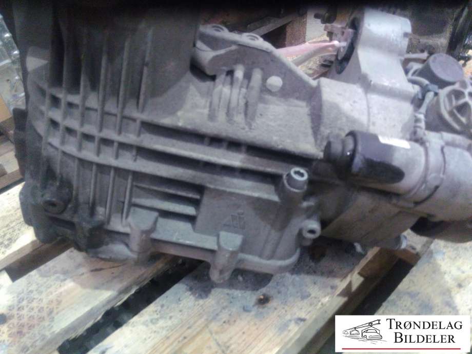 Kardang klokke bak til VW Transporter / Caravelle 2009-2015 (Fase 2) (T5) (T5) (09N 525 010|LKD|)