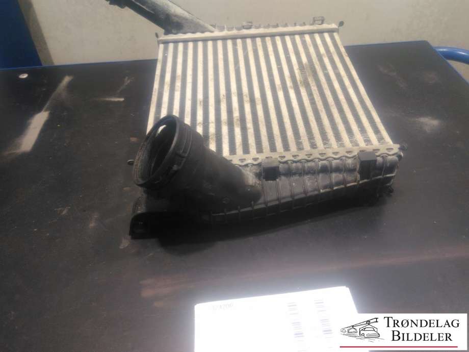Radiator (automat gir) til Audi Q7 2006-2010 (Type I, Fase 1)  