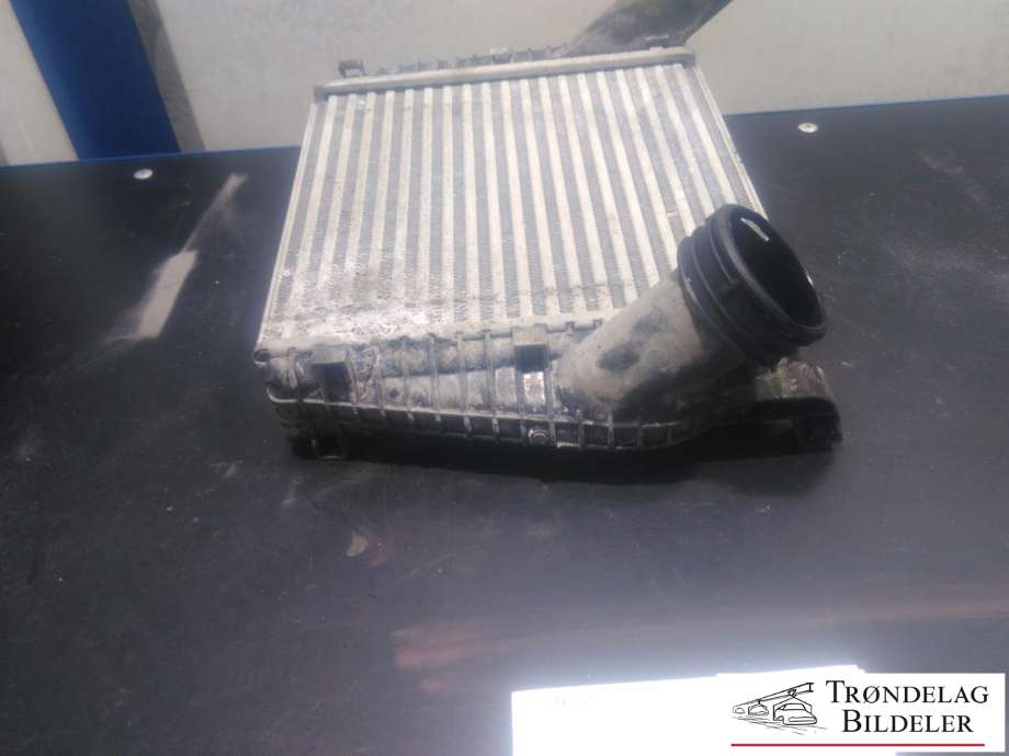 Radiator (automat gir) til Audi Q7 2006-2010 (Type I, Fase 1)  