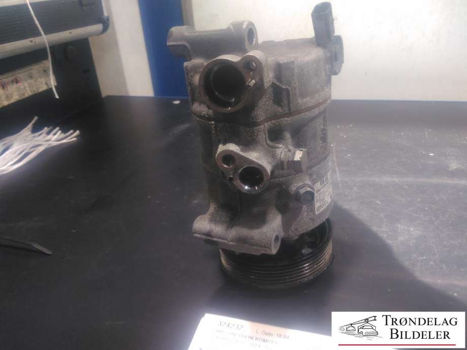 Aircondition kompressor til Škoda Yeti 2014-2017 (Fase 2)  (SANDEN|5Q0820803F|5Q0820803K|890632|5Q0820803D|5Q0820803J|5Q0820803G|1K0820803A|1K0820803B|1K0820803H|1K0820803K|1K0820803L|1K0820803M|5Q0820803M|1K0820803G|1K0820803J|1K0820803N|1K0820803P|1K0820803Q|1K0820803S|5K0820803|5K0820803A|5K0820803B|5K0820803C|5K0820803D|5K0820803E|5K0820803F|5K0820803G|5K0820803H|5K0820803J|5K0820803K|5N0820803|5N0820803A/B|5N0820803C|5N0820803D|5N0820803H)