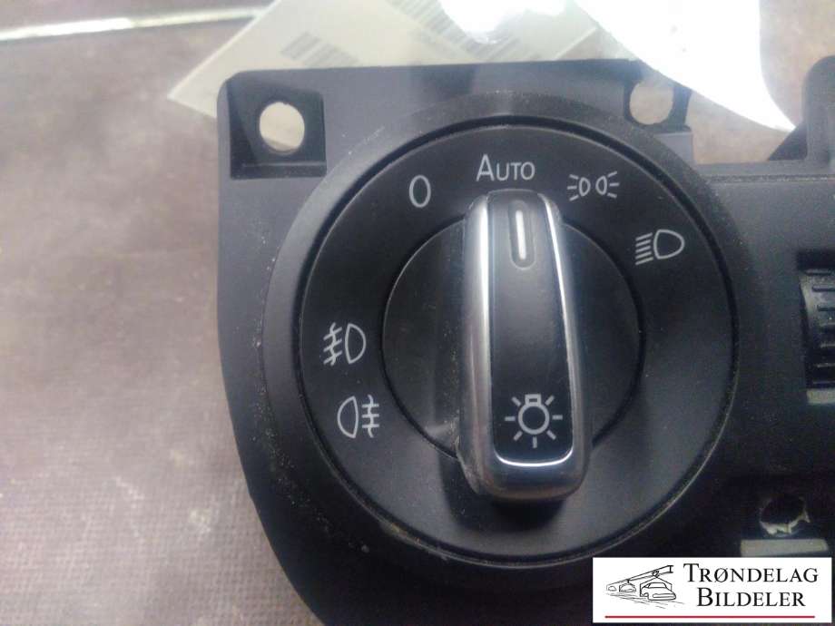 Bryter lys til VW Touran 2010-2015 (Type I, Fase 3)
