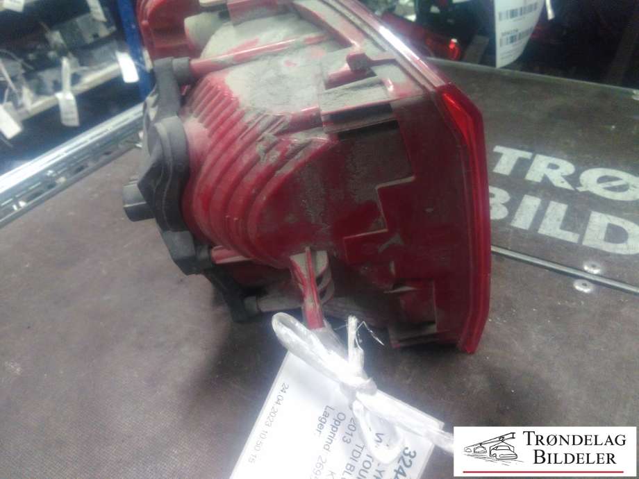 Baklykt høyre ytre til VW Touran 2010-2015 (Type I, Fase 3) (1T0945096R|)