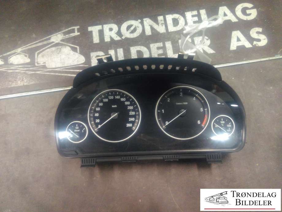 Instrumentpanel til BMW 5-Serie 2010-2017 (F10/F11) (F10/F11) (81002231|9276647-01|)