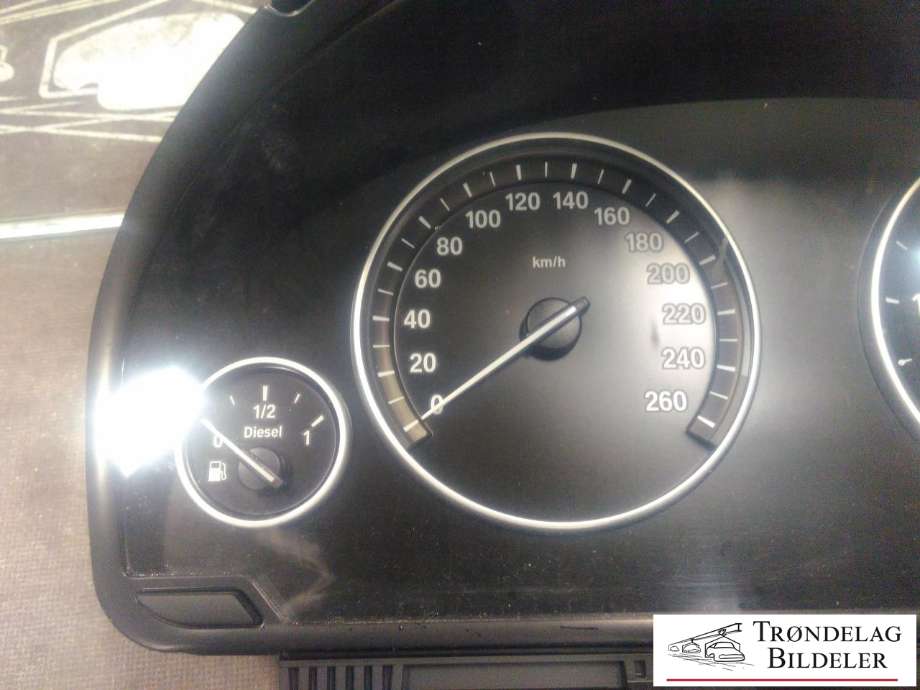 Instrumentpanel til BMW 5-Serie 2010-2017 (F10/F11) (F10/F11) (81002231|9276647-01|)