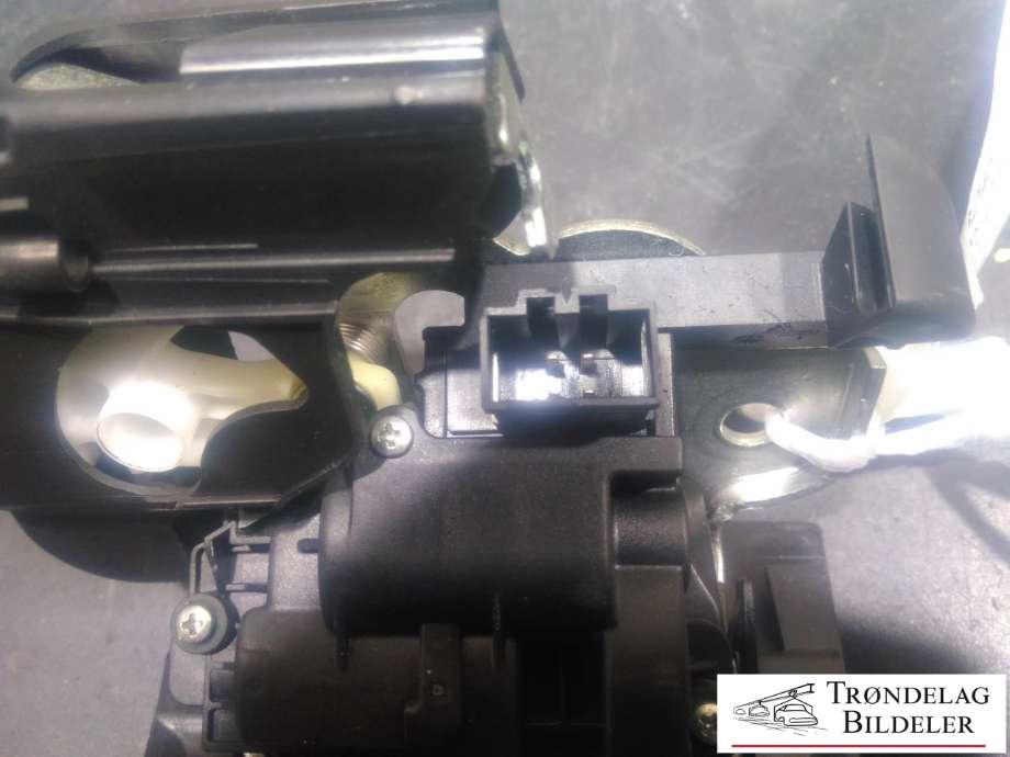 Baklukelås til Audi A3 2009-2012 (Type II, Fase 2)  (8K9 827 505 A|8R0 827 505 A|)
