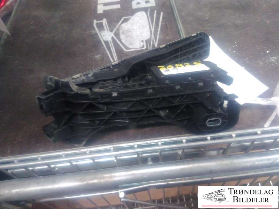 Pedal gass til Škoda Octavia 2009-2013 (Type II, Fase 2) (1K1 721 503N|6PV 008 600-10|)