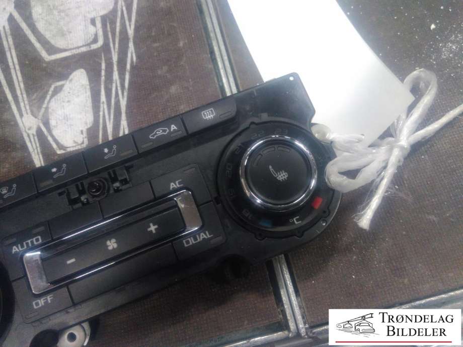 Varmeapparat betjening til Škoda Octavia 2009-2013 (Type II, Fase 2)  (3T0 907 044 AL|)