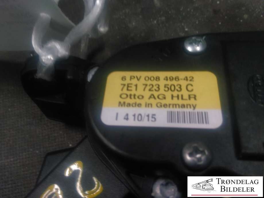 Pedal gass til VW Transporter / Caravelle 2009-2015 (Fase 2) (T5) (T5) (7E1 723 503 C|6PV 008 496-42|)