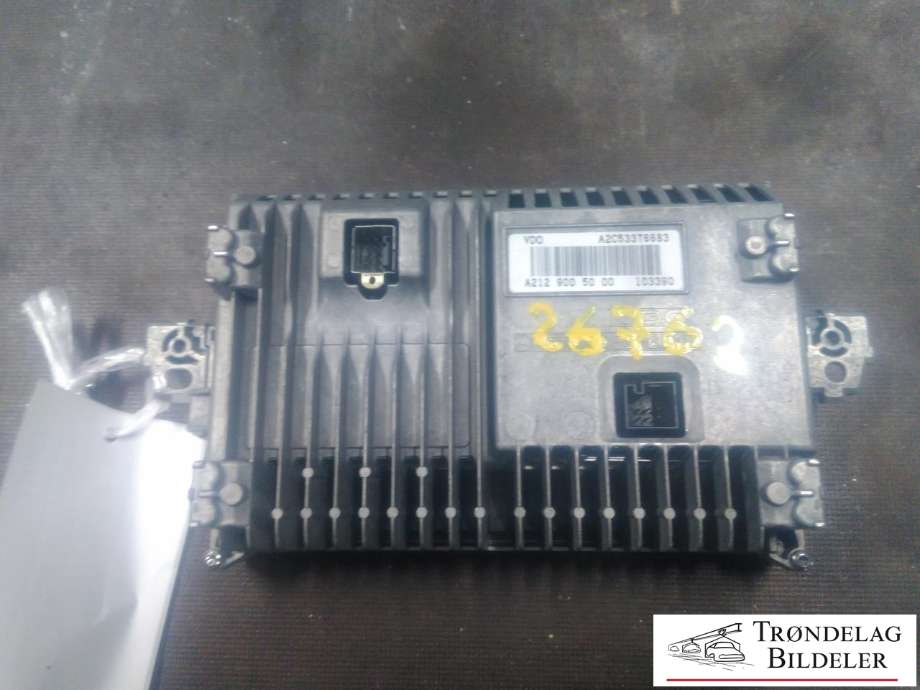Bilstereo navigasjon skjerm til Mercedes E-Klasse 2009-2013 (Fase 1) (W212) (W212) (A2C53376683|A 212 900 50 00|)