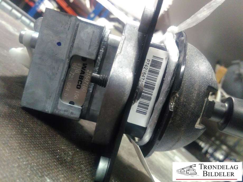 Håndbrekk til Lastebil DAF LF 2001-->>  (WABCO|P7421647108|21647180|)