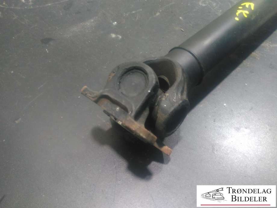 Mellomaksel fremre til BMW 3-Serie 2012-2018 (F30/F31/F34) (F30/F31/F34) 