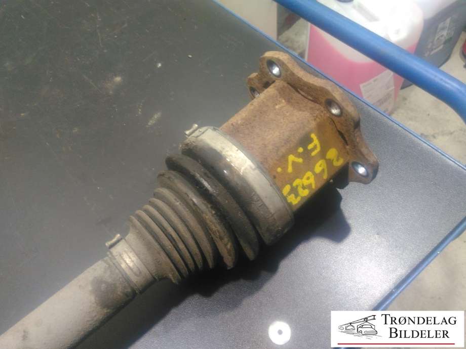Drivaksel venstre foran, diesel/automat til Audi A6, Allroad 2012-2014 (Type III, Fase 1) (C7) (C7) (4G0 407 271 F|)