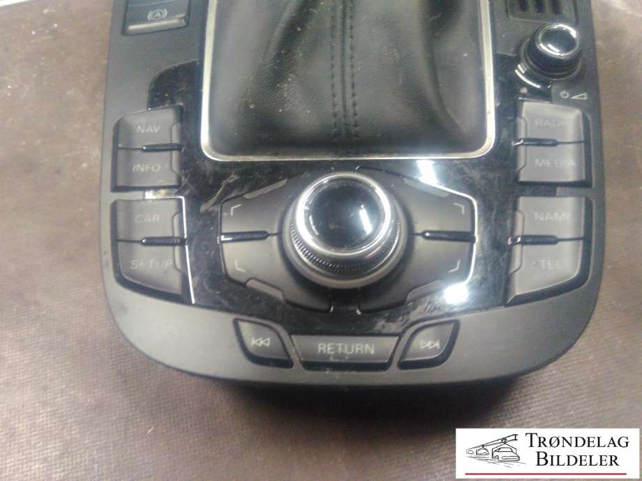 Bilstereo navigasjon betjeningspanel til Audi A4 2007-2014 (Type IV) (B8) (B8) (8T0919611|8T0919611 WFX|8K0 863 278 H)