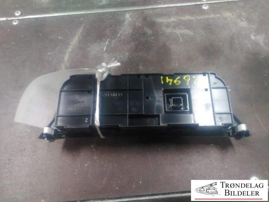 Varmeapparat betjening til Toyota RAV4 2013-2015 (Type IV, Fase 1)