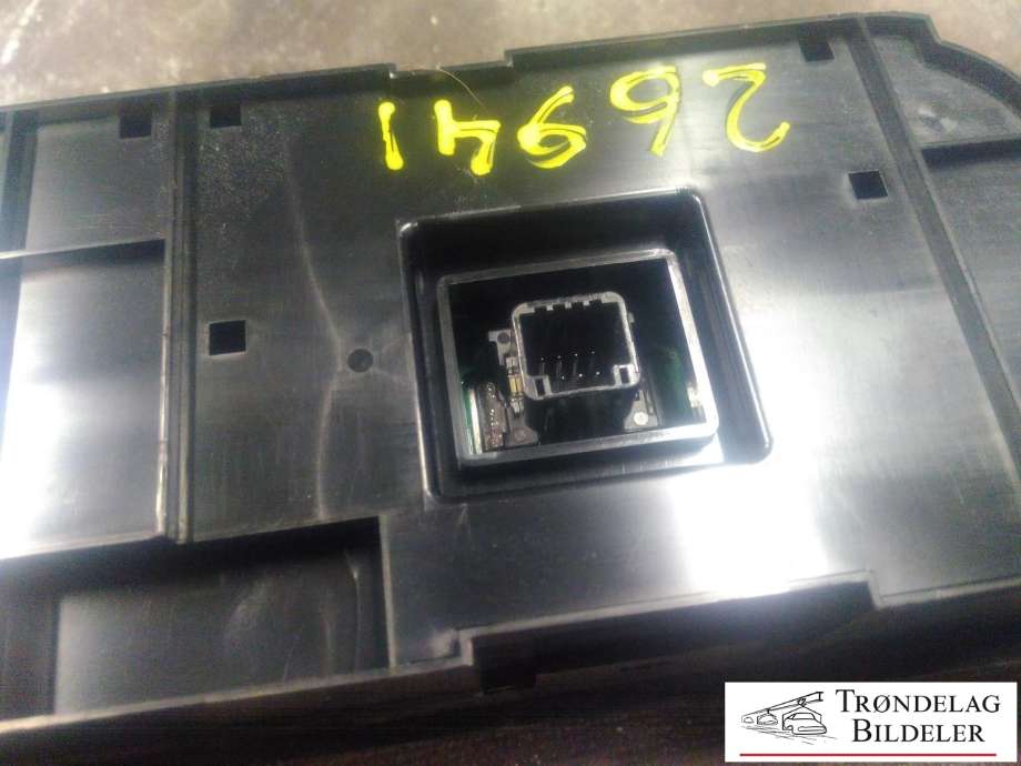Varmeapparat betjening til Toyota RAV4 2013-2015 (Type IV, Fase 1)