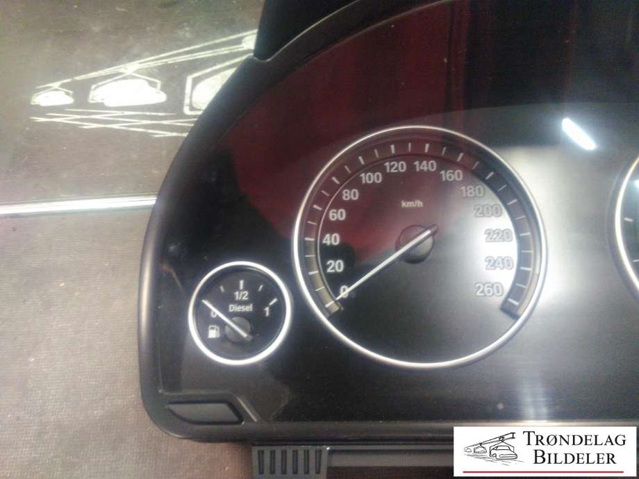 Instrumentpanel til BMW 5-Serie 2010-2017 (F10/F11) (F10/F11) (2207052-04|925589-01|)