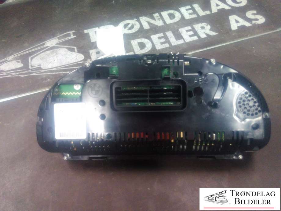 Instrumentpanel til BMW 5-Serie 2010-2017 (F10/F11) (F10/F11) (2207052-04|925589-01|)