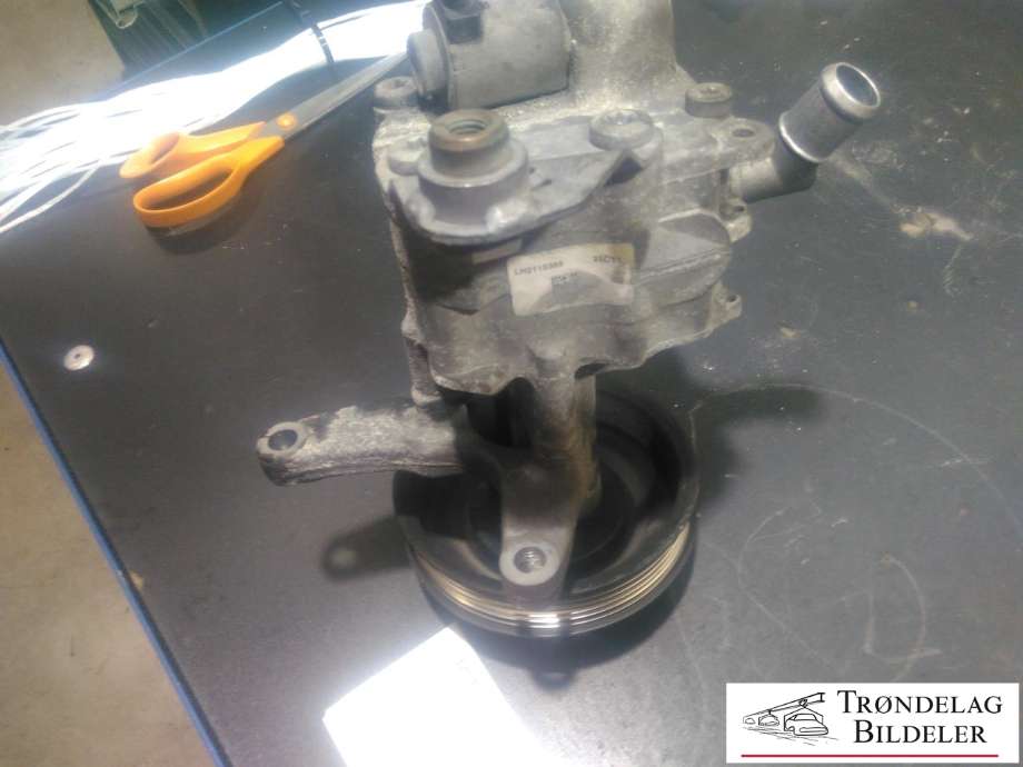 Servo pumpe mekanisk til BMW 5-Serie 2010-2017 (F10/F11) (F10/F11) (LH2115369|)