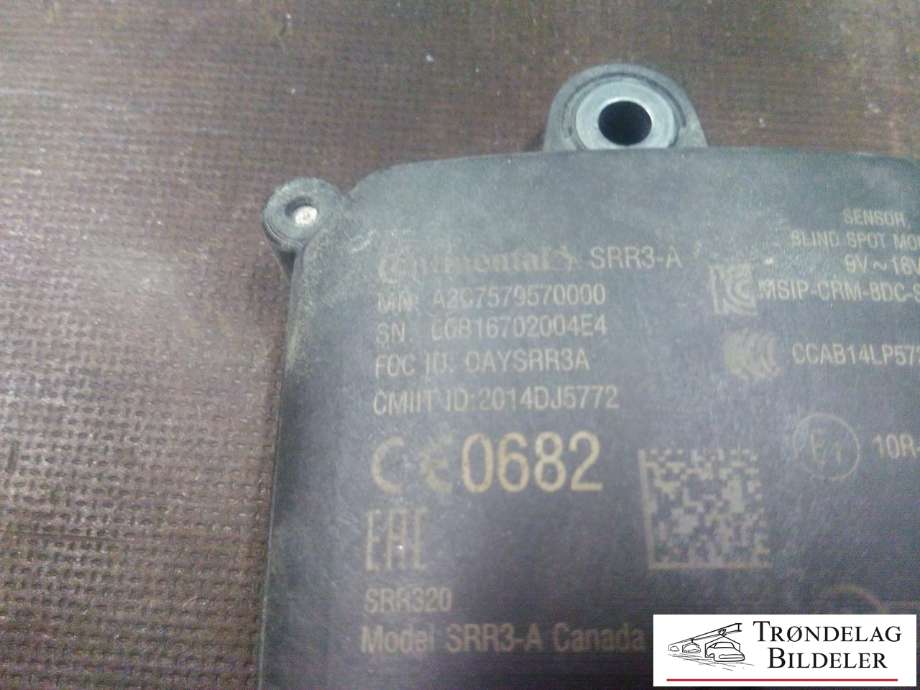 Sensor radar til Mitsubishi Outlander 2015-->> (Type III, Fase 2) (A2C7579570000|)